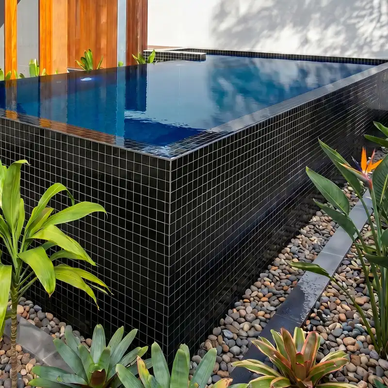Custom concrete plunge pool